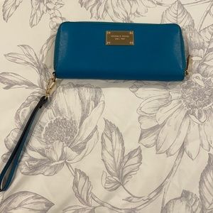 Michael Kors Women’s Wristlet